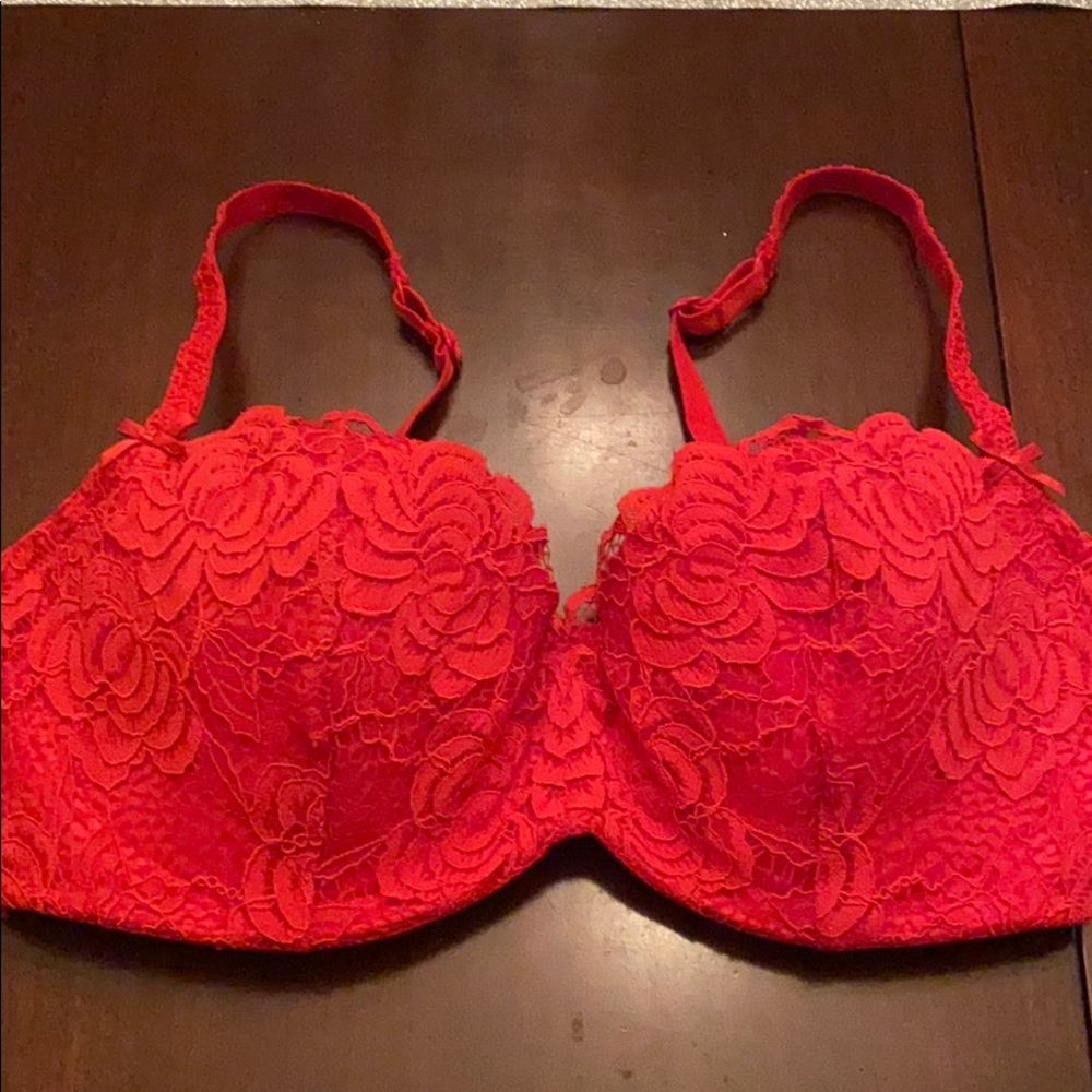 Adore Me padded bra 32DD